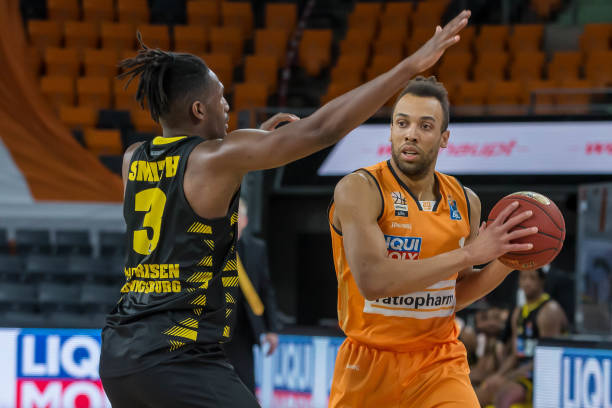 为进入欧冠 为进入欧冠