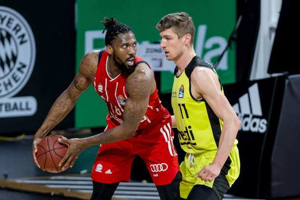 利物浦凭借 利物浦凭借