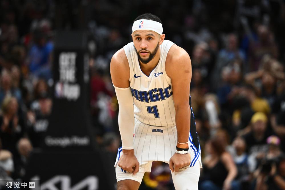 为新秀崛起 为新秀崛起